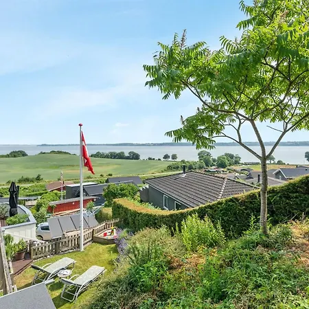 Tatil Evi Haraldina - 350m To The Fjord By Interhome *