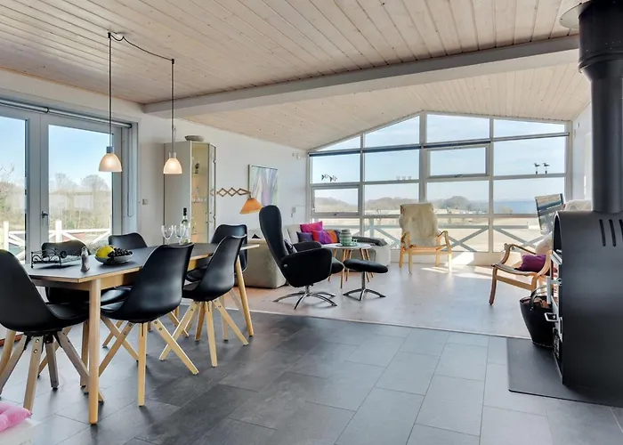 Haraldina - 350m To The Fjord By Interhome *